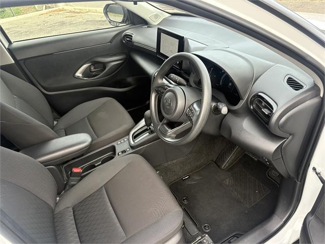image-11, 2025 Toyota Yaris Cross GX 1.5P HEV ECVT FWD SUV/5 at Waimakariri