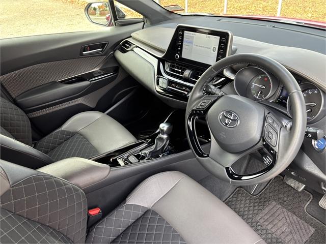 image-10, 2019 Toyota C-HR 1.8 Hybrid G at Christchurch