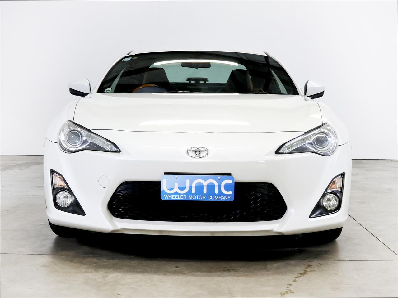 image-2, 2015 Toyota 86 GT Limited 6-Speed Manual at Christchurch
