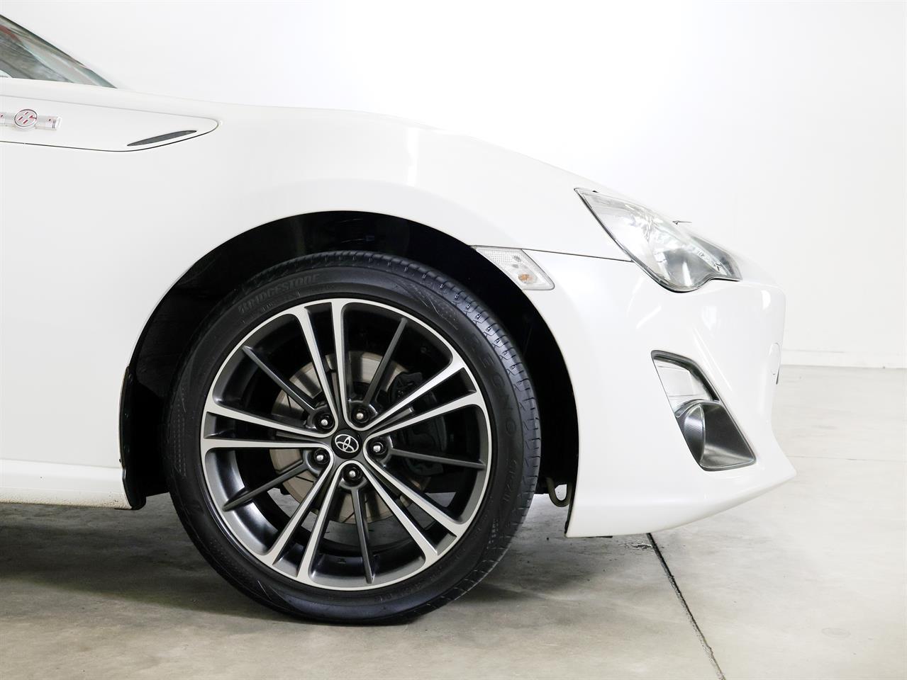 image-8, 2015 Toyota 86 GT Limited 6-Speed Manual at Christchurch
