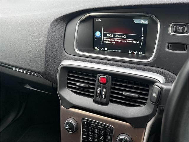 image-7, 2016 Volvo V40 C/Country T5 Luxury at Dunedin