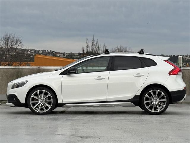 image-4, 2016 Volvo V40 C/Country T5 Luxury at Dunedin