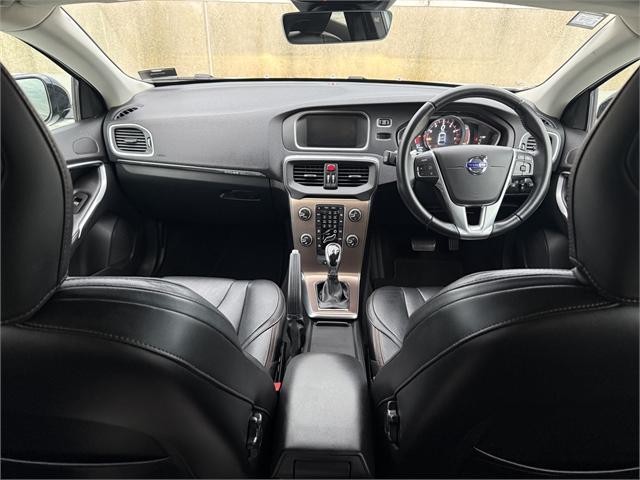 image-6, 2016 Volvo V40 C/Country T5 Luxury at Dunedin