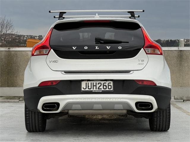 image-5, 2016 Volvo V40 C/Country T5 Luxury at Dunedin