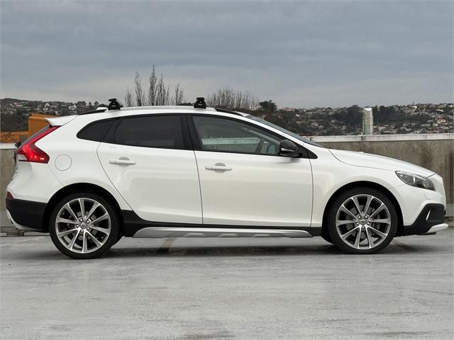 image-3, 2016 Volvo V40 C/Country T5 Luxury at Dunedin