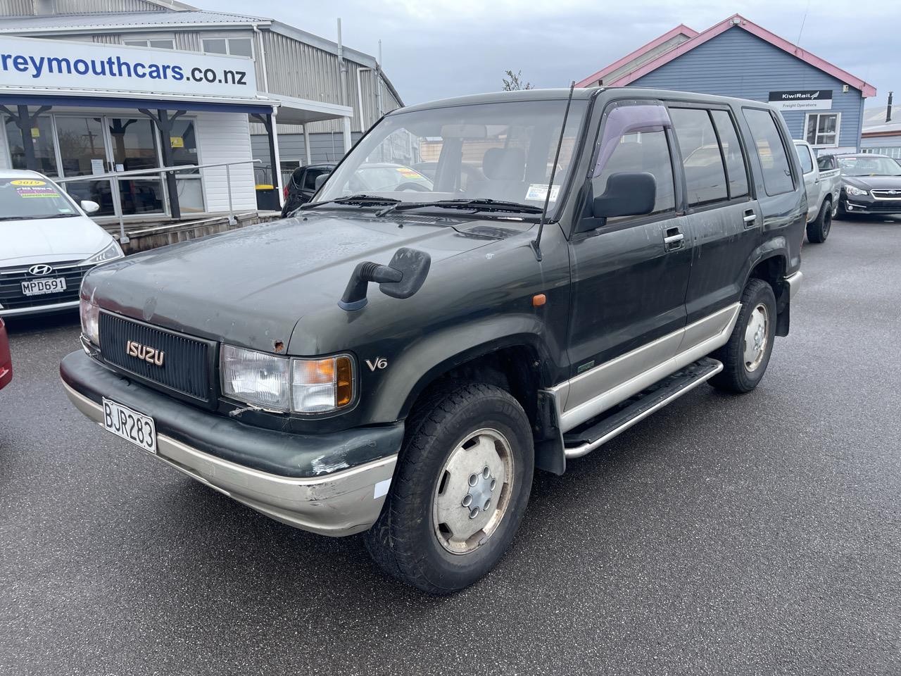 image-0, 1992 Isuzu BIGHORN at Greymouth