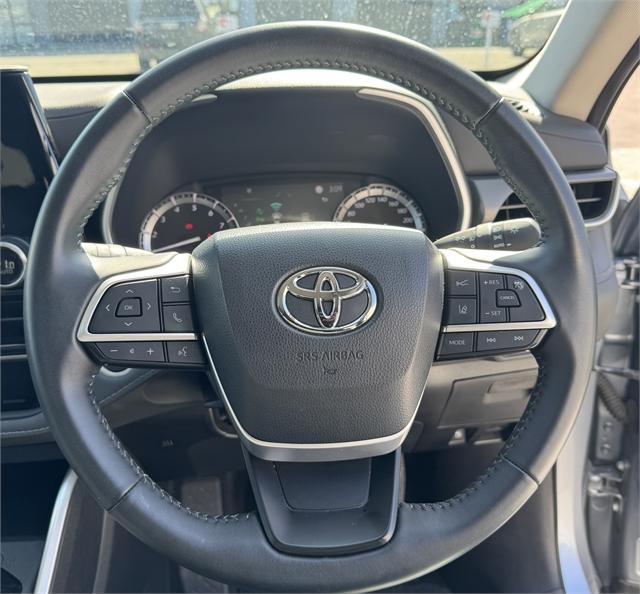 image-13, 2022 Toyota Highlander LIMITED V6 AWD/4WD, Leather at Christchurch