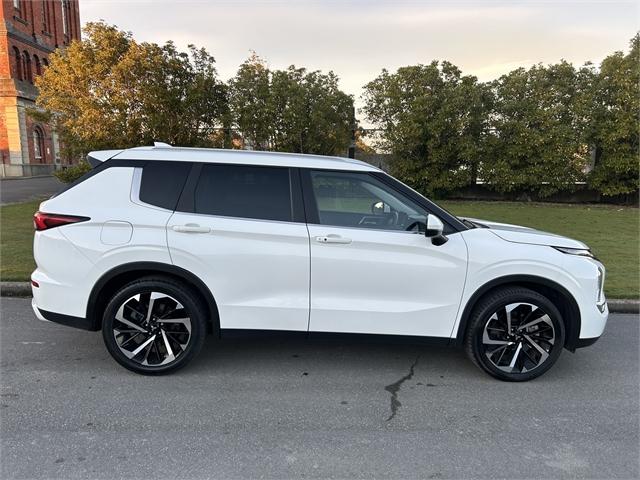 image-3, 2024 Mitsubishi Outlander XLS 2.5P/4WD at Invercargill