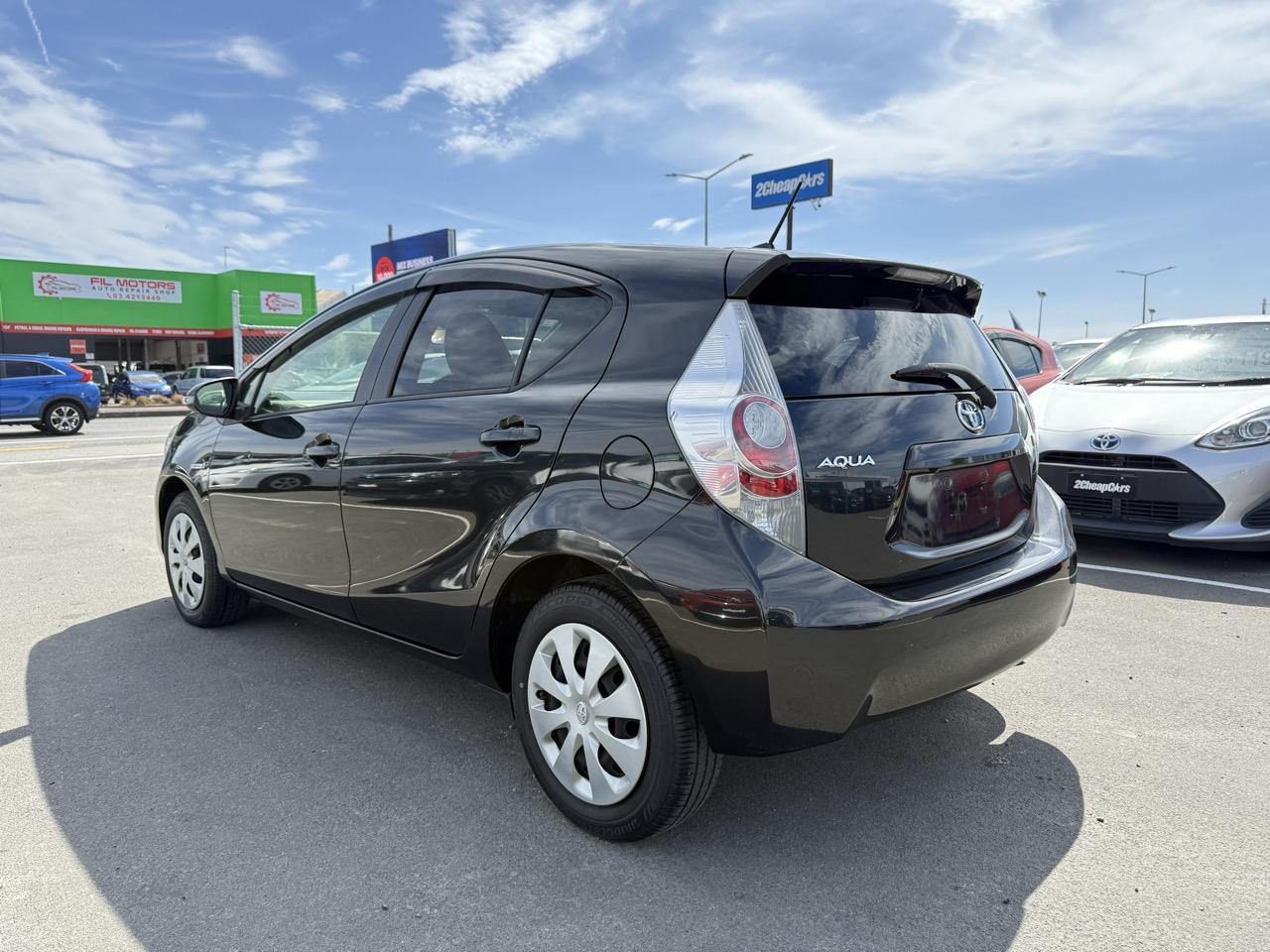 image-15, 2014 Toyota Aqua Hybrid at Christchurch