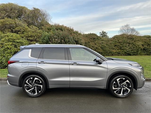 image-0, 2024 Mitsubishi Outlander XLS 2.5P/4WD at Invercargill