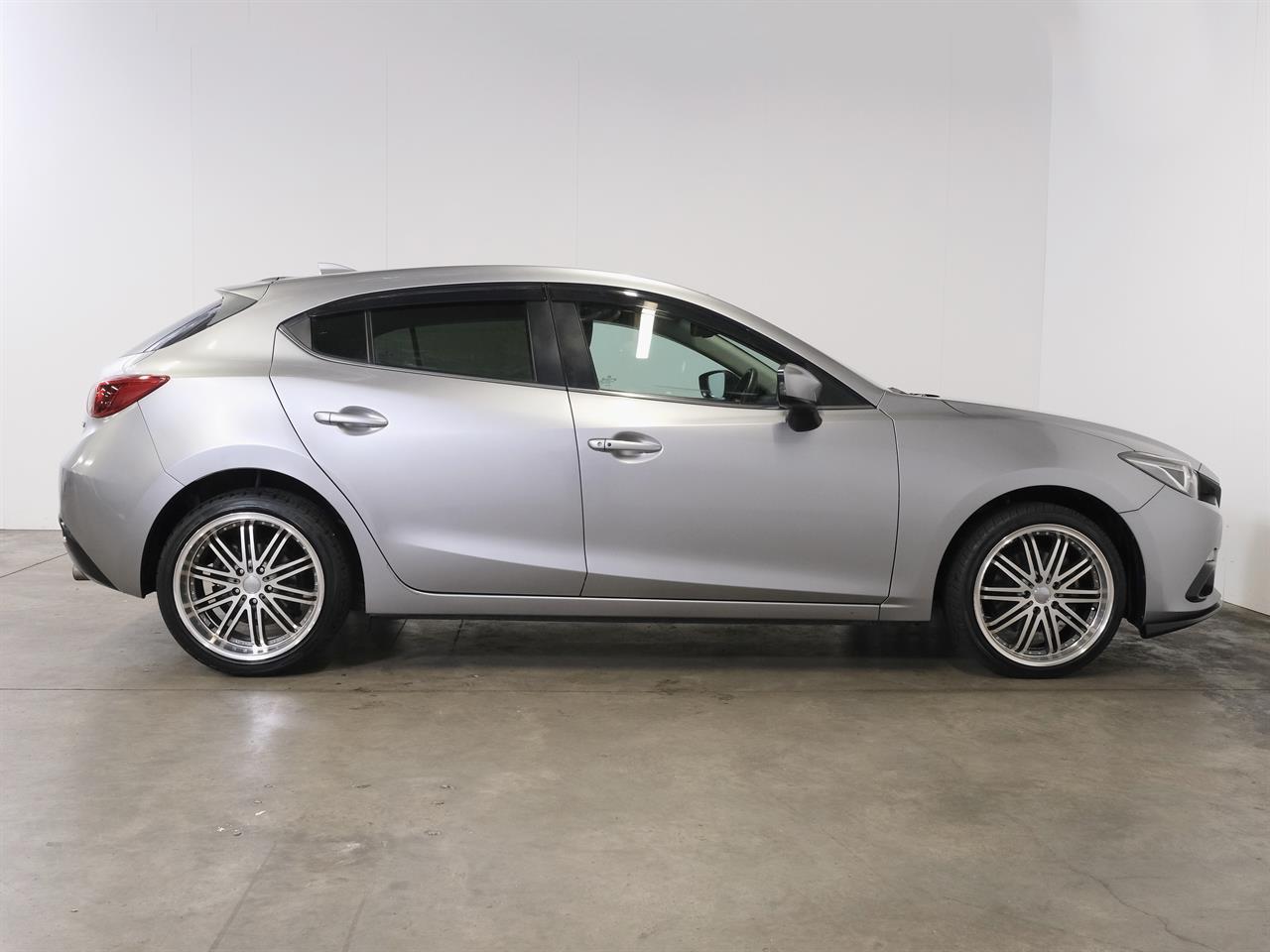 image-9, 2015 Mazda Axela 20S Sportshatch Touring 'Leather  at Christchurch