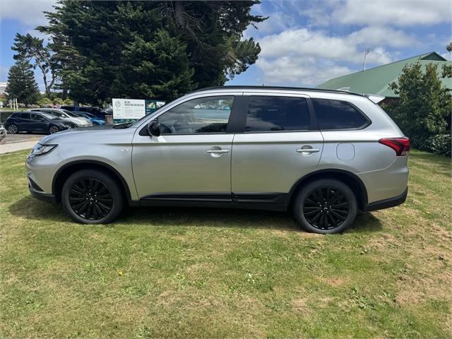 image-3, 2022 Mitsubishi Outlander Sport 4WD 7 SEAT at Invercargill