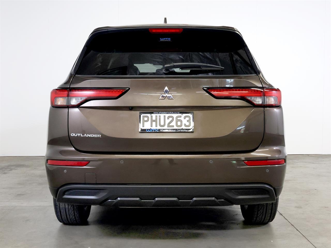 image-6, 2022 Mitsubishi Outlander LS 2.5lt 'NZ New' at Christchurch