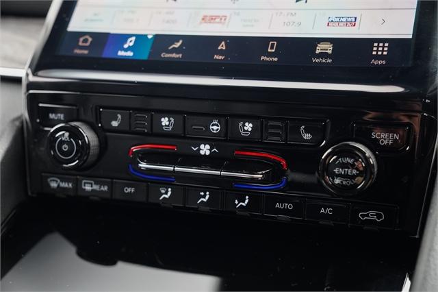 image-10, 2026 Jeep Grand Cherokee Limited 5-Seat 3.6P Night at Dunedin