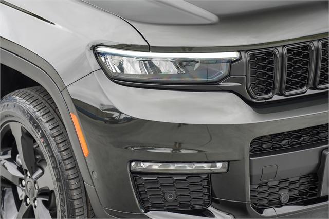 image-3, 2026 Jeep Grand Cherokee Limited 5-Seat 3.6P Night at Dunedin