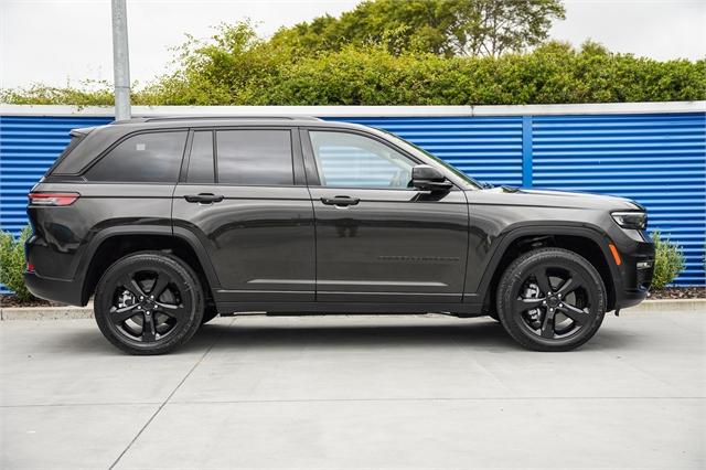 image-1, 2026 Jeep Grand Cherokee Limited 5-Seat 3.6P Night at Dunedin