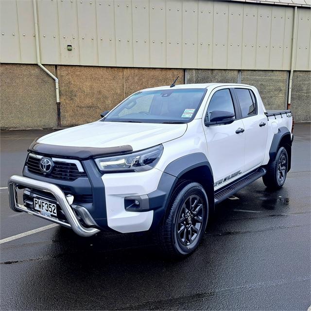 image-2, 2023 Toyota Hilux SR5 Cruiser 4WD at Dunedin