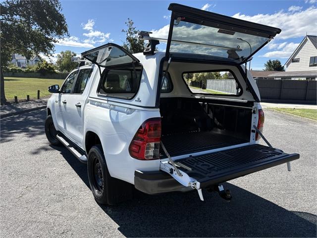 image-2, 2020 Toyota Hilux Sr Td Dc 2.8Dt at Waimakariri