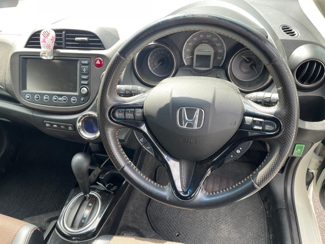 image-10, 2013 Honda Fit SHUTTLE at Greymouth