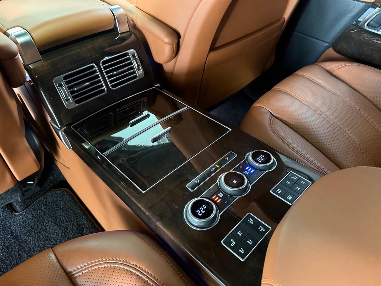 image-10, 2015 LandRover Range Rover Vogue 5.0 V8 Supercharg at Christchurch