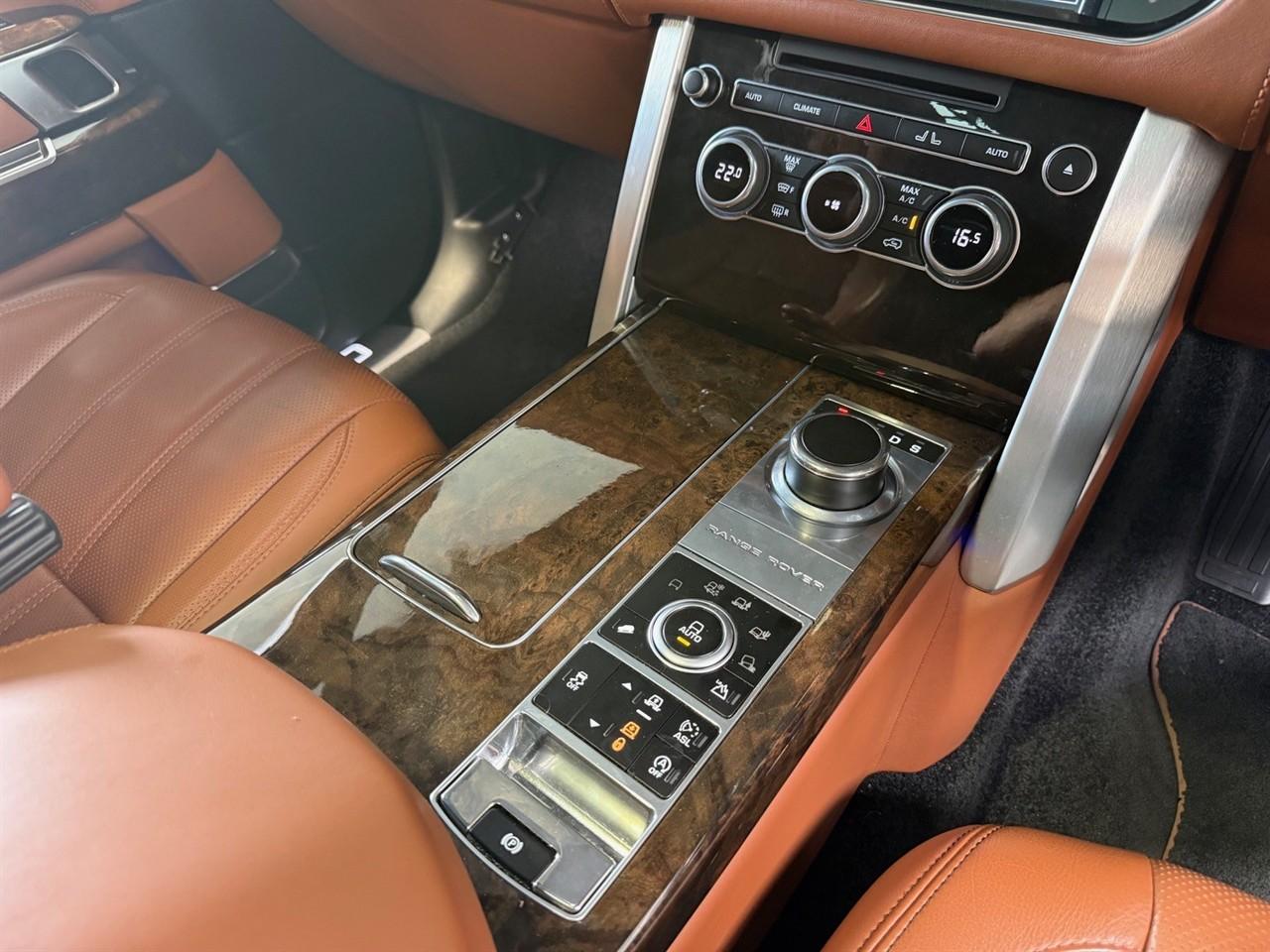 image-15, 2015 LandRover Range Rover Vogue 5.0 V8 Supercharg at Christchurch