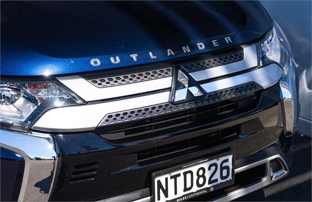 image-3, 2021 Mitsubishi Outlander LS 126kW Petrol Auto at Christchurch
