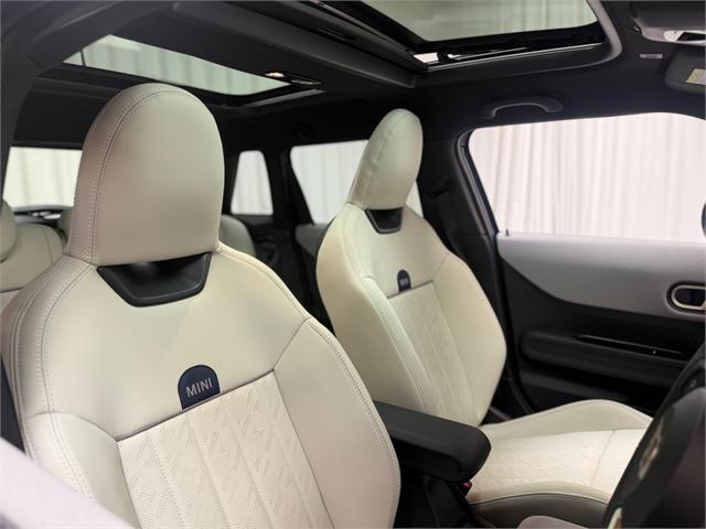 image-7, 2026 MINI Cooper 42GD C 5Door Favoured at Christchurch
