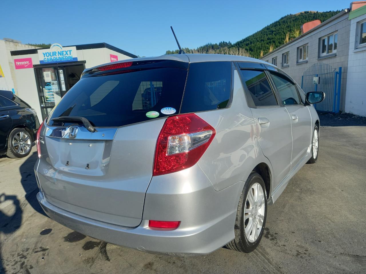 Honda fit shuttle 2011