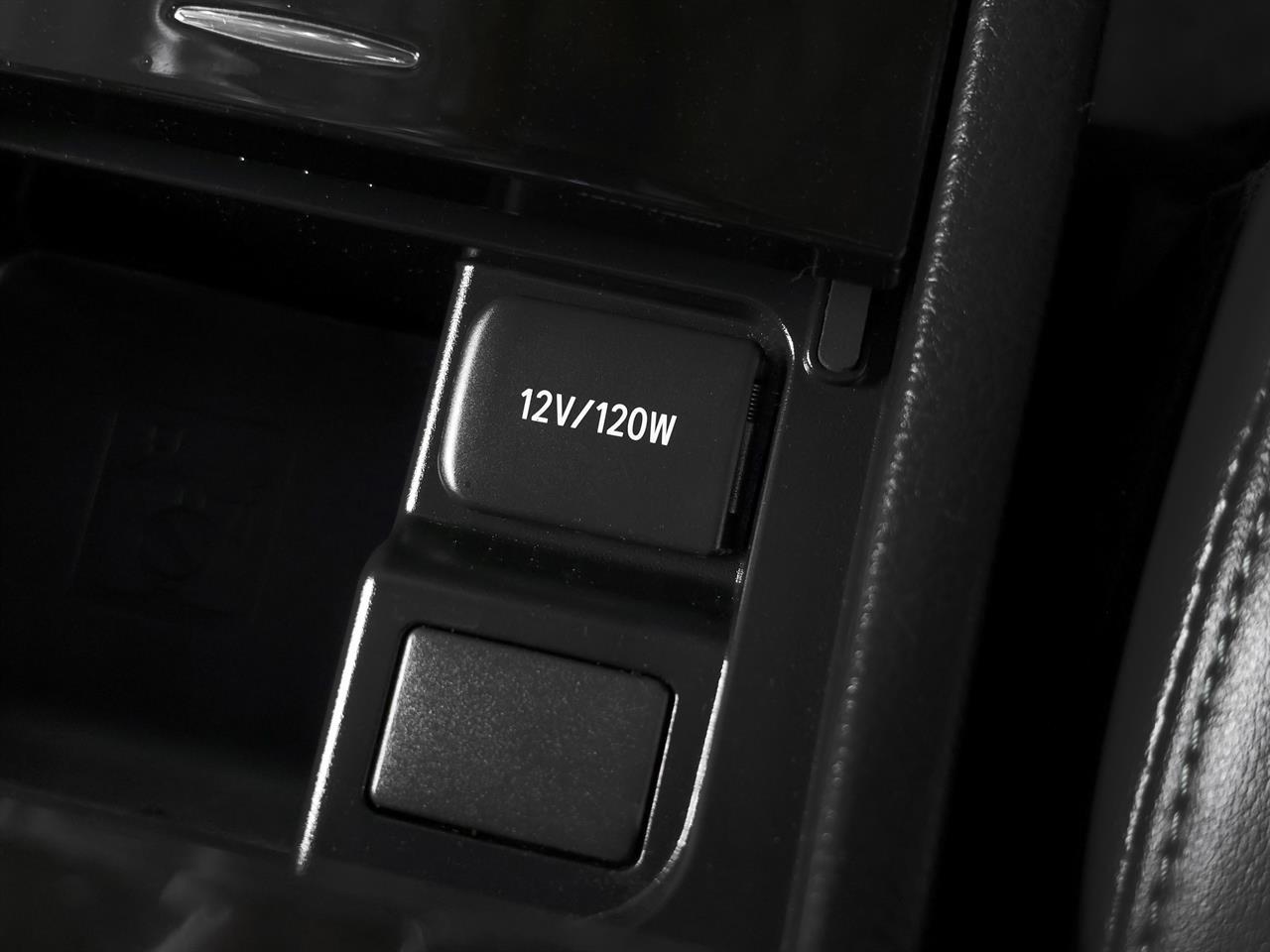 image-16, 2015 Toyota Harrier Hybrid 4WD Premium 'Style Pack at Christchurch