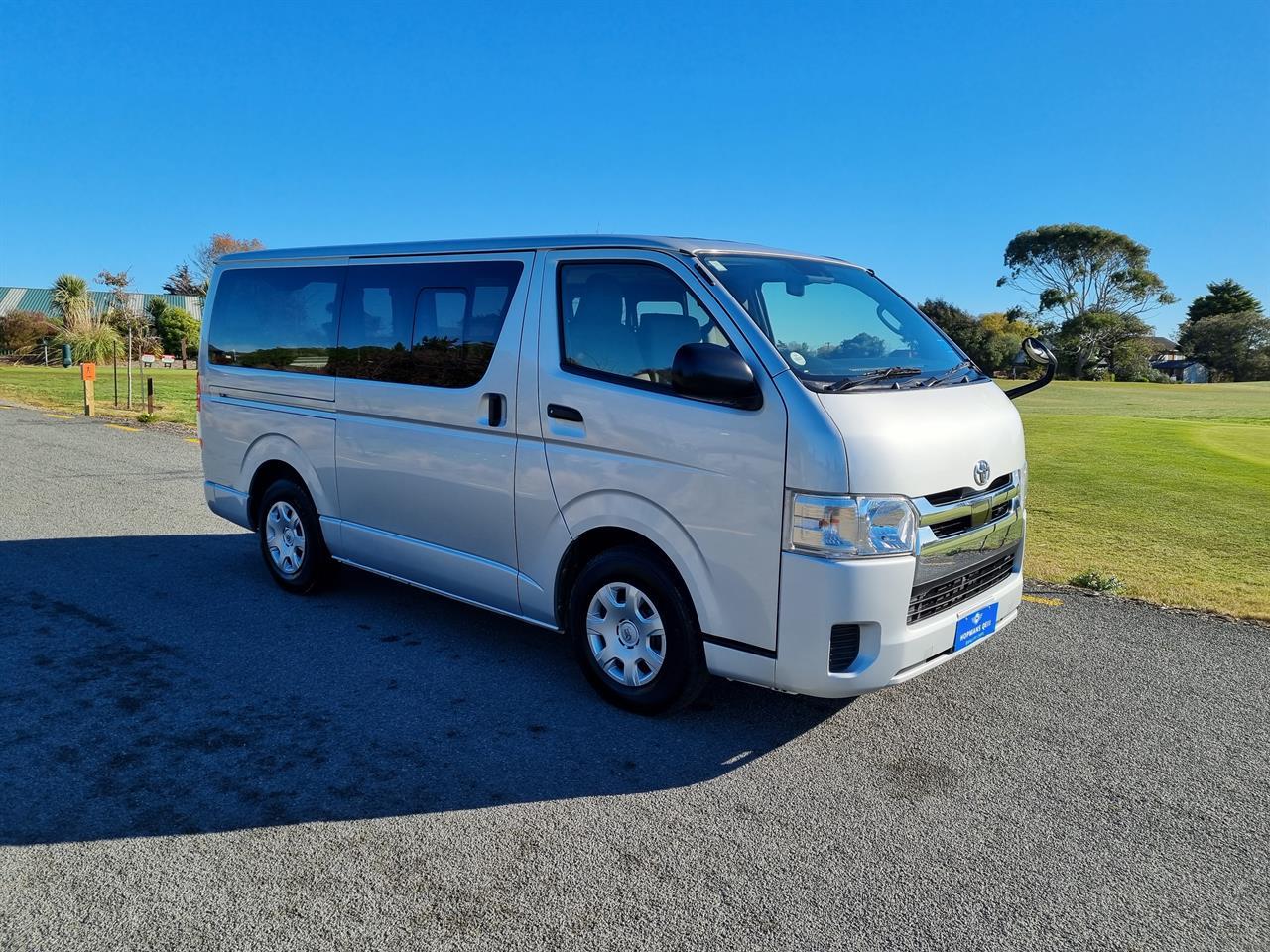 2018 Toyota Hiace 5 Door GL on handshake