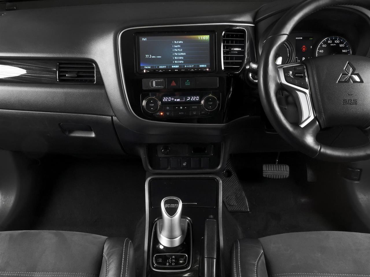 image-10, 2015 Mitsubishi Outlander PHEV G 4WD 'Facelift' at Christchurch