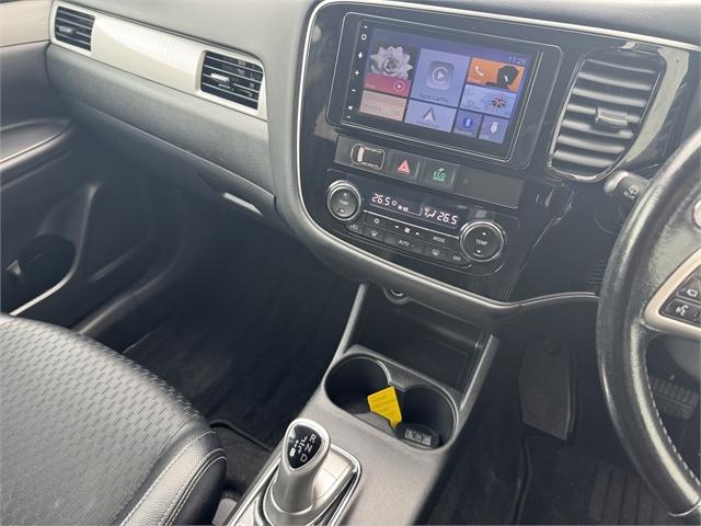 image-9, 2013 Mitsubishi Outlander at Dunedin