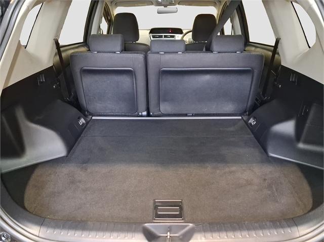image-10, 2015 Toyota Prius Alpha 1.8 Hybrid S 5 Seater at Dunedin