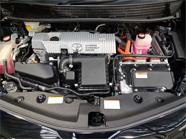 image-8, 2015 Toyota Prius Alpha 1.8 Hybrid S 5 Seater at Dunedin