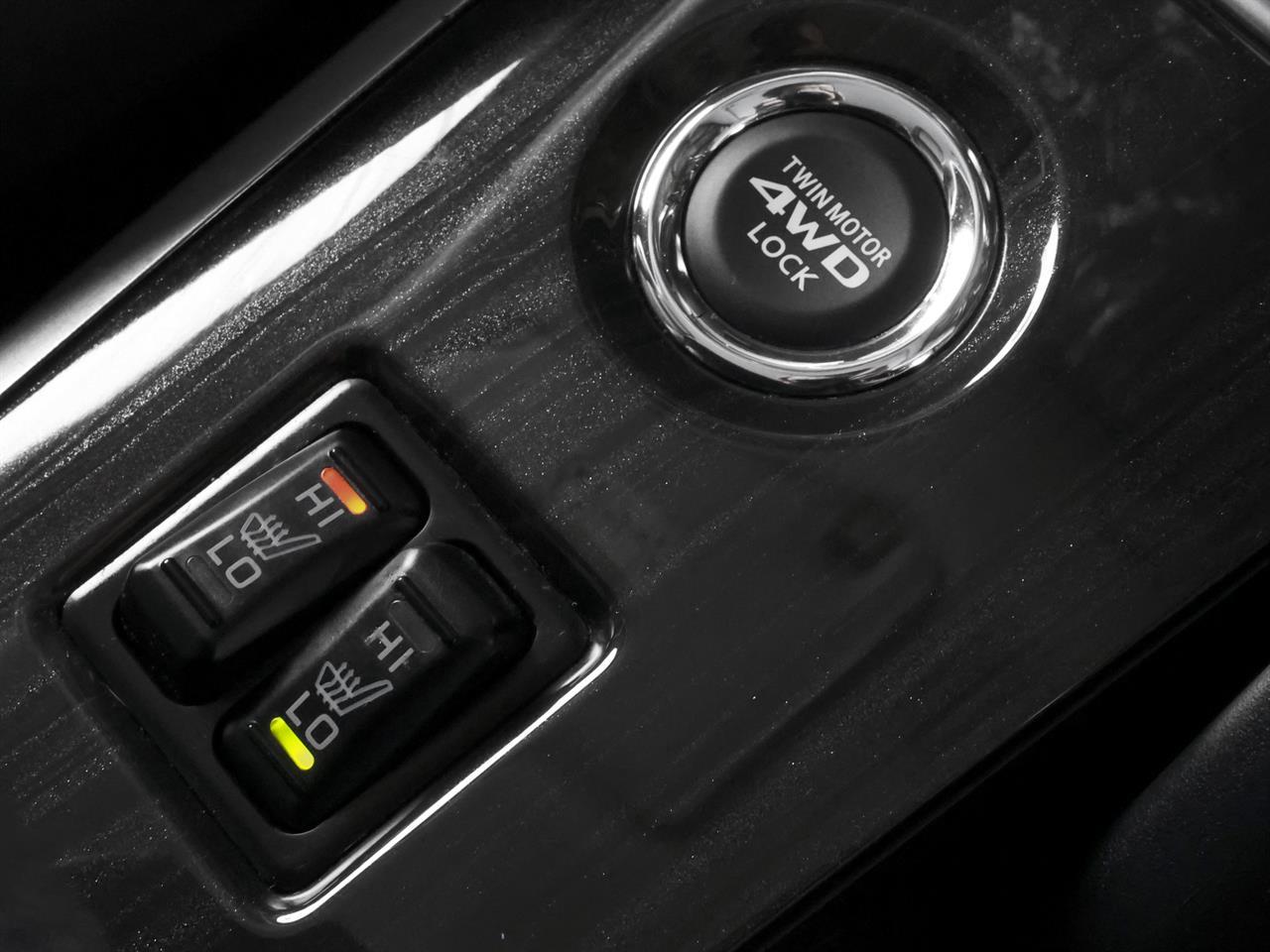 image-14, 2015 Mitsubishi Outlander PHEV G 4WD 'Facelift' at Christchurch