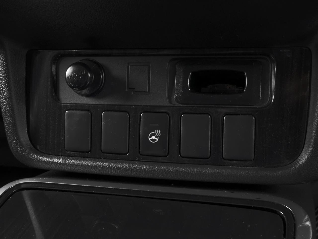 image-15, 2015 Mitsubishi Outlander PHEV G 4WD 'Facelift' at Christchurch