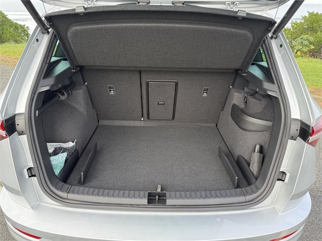 image-8, 2025 Skoda Karoq SportlineTSi 140 kw4x4 at Dunedin
