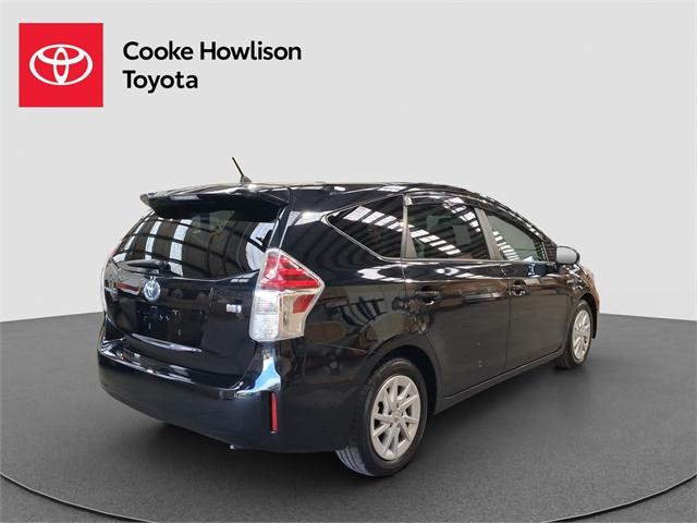 image-5, 2015 Toyota Prius Alpha 1.8 Hybrid S 5 Seater at Dunedin