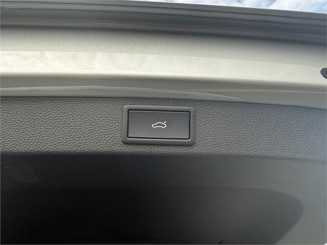 image-9, 2025 Skoda Karoq SportlineTSi 140 kw4x4 at Dunedin