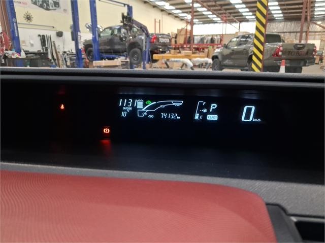 image-18, 2015 Toyota Aqua hybrid NZ Audio at Dunedin