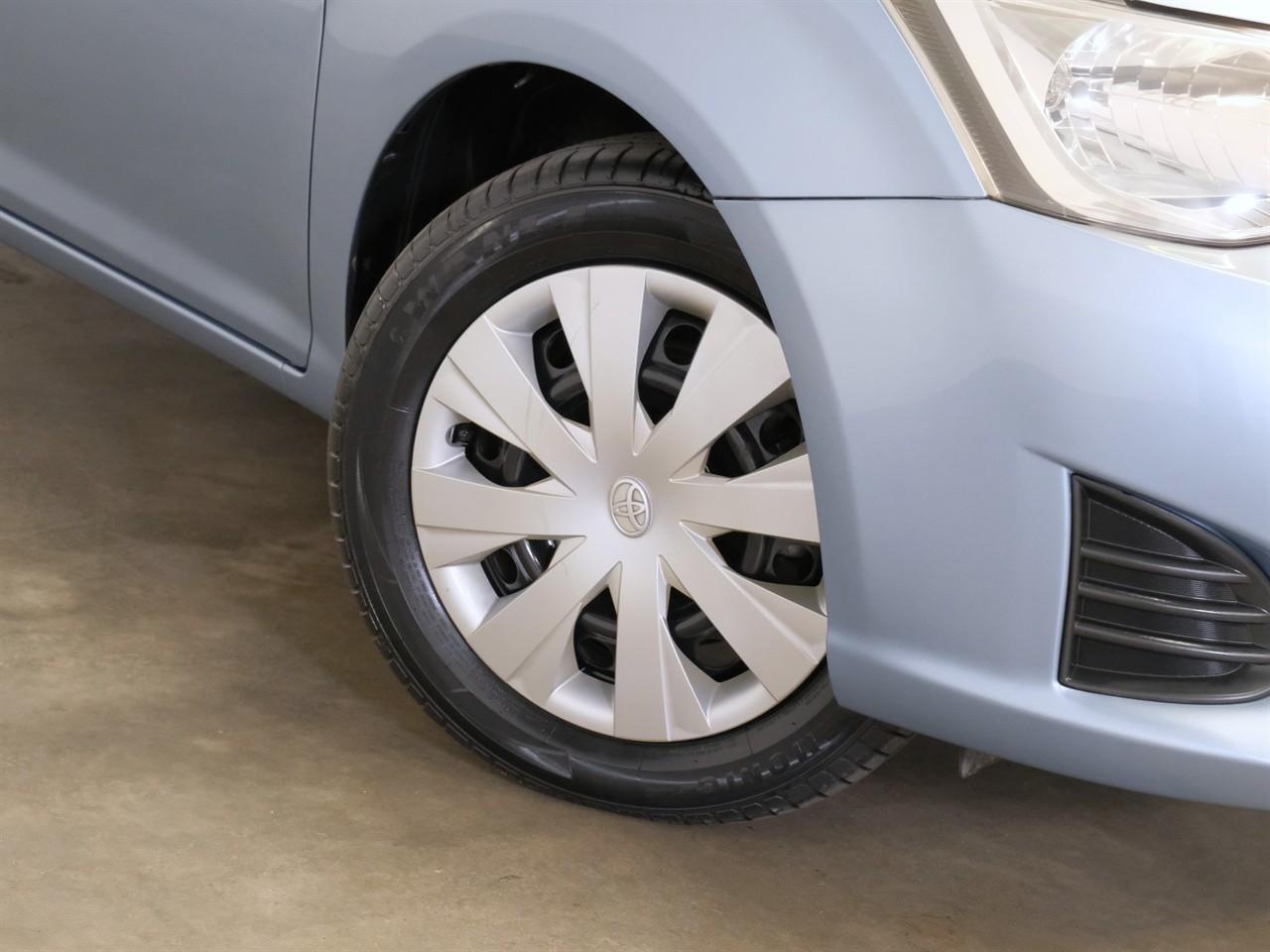 image-8, 2014 Toyota Corolla Fielder Hybrid with Roof Rails at Christchurch