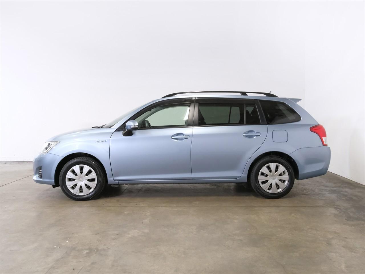 image-4, 2014 Toyota Corolla Fielder Hybrid with Roof Rails at Christchurch