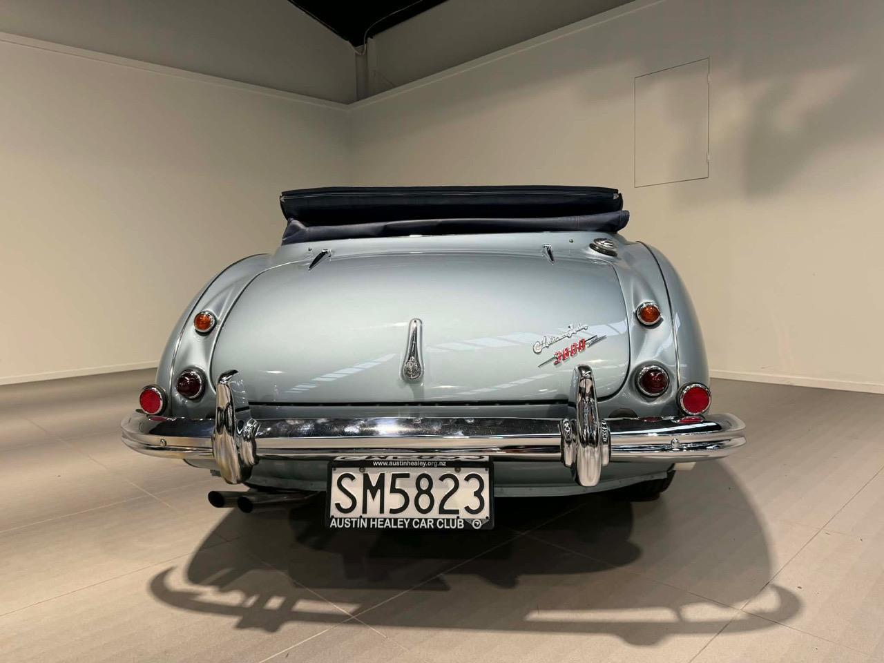 image-6, 1962 Austin Healey 3000 BJ7 Mk2 Roadster at Christchurch
