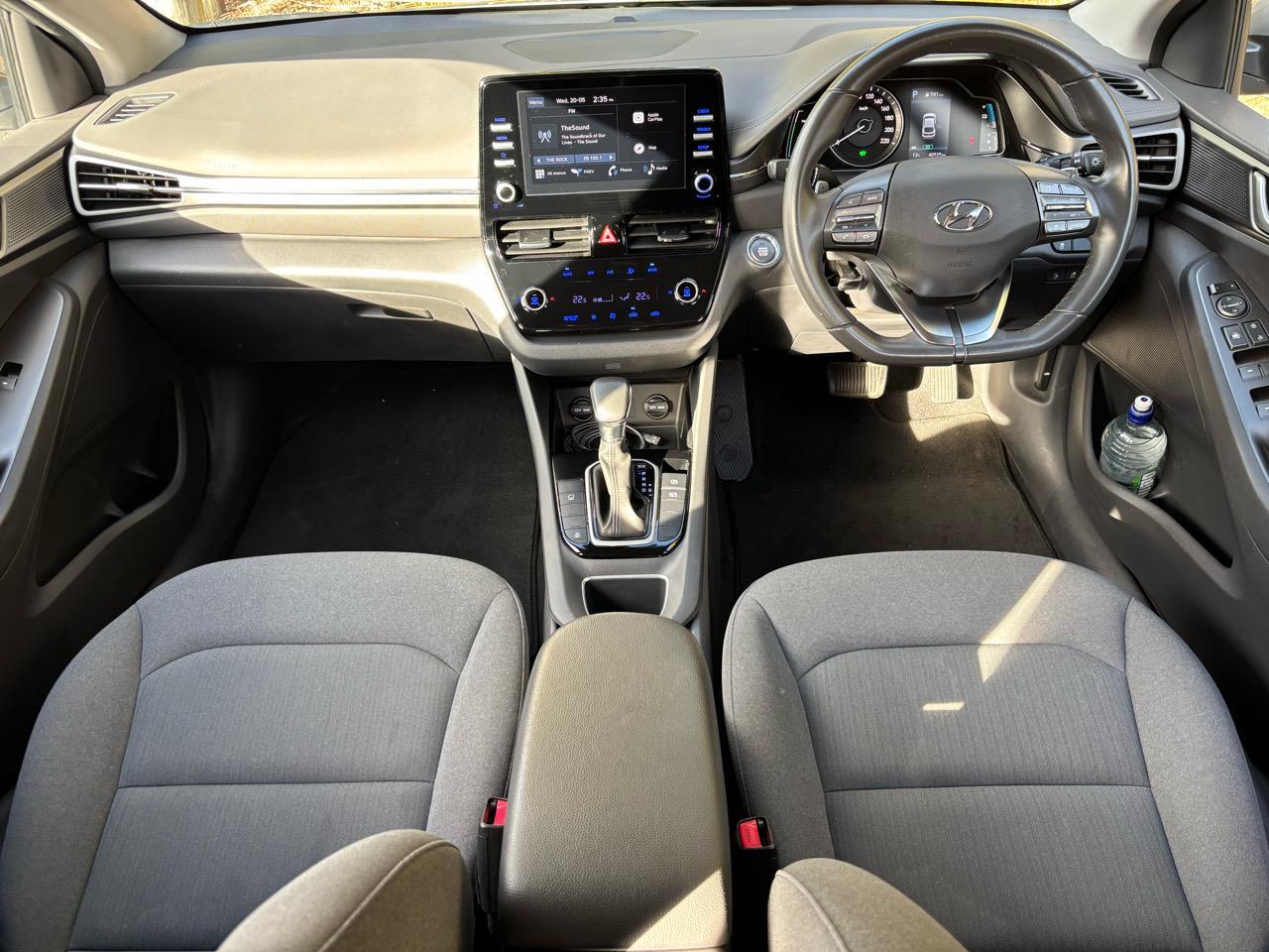 image-8, 2022 Hyundai Ioniq Phev at Christchurch