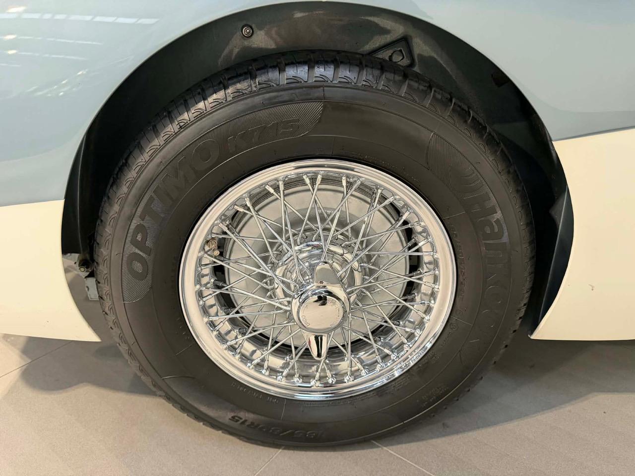 image-9, 1962 Austin Healey 3000 BJ7 Mk2 Roadster at Christchurch