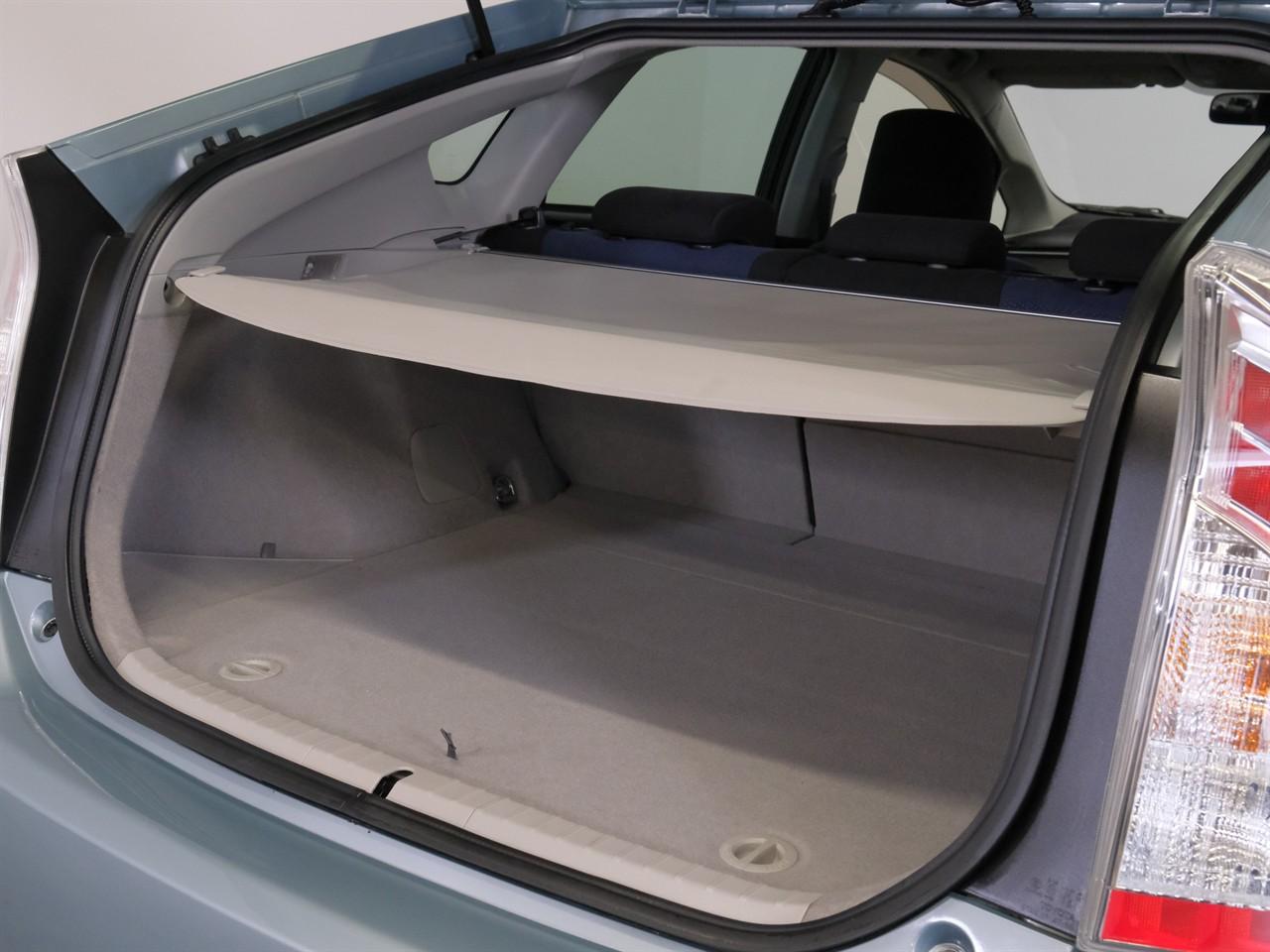 image-19, 2014 Toyota PRIUS 1.8lt Hybrid S-Package at Christchurch