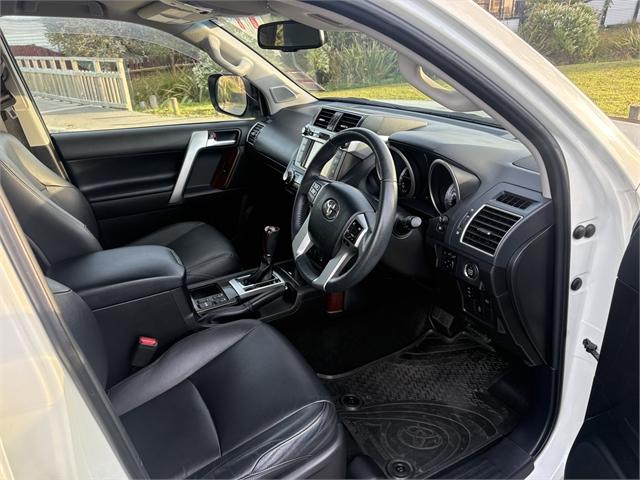 image-11, 2017 Toyota Land Cruiser Prado VX 2.8D 6AT 4WD SUV at Waimakariri
