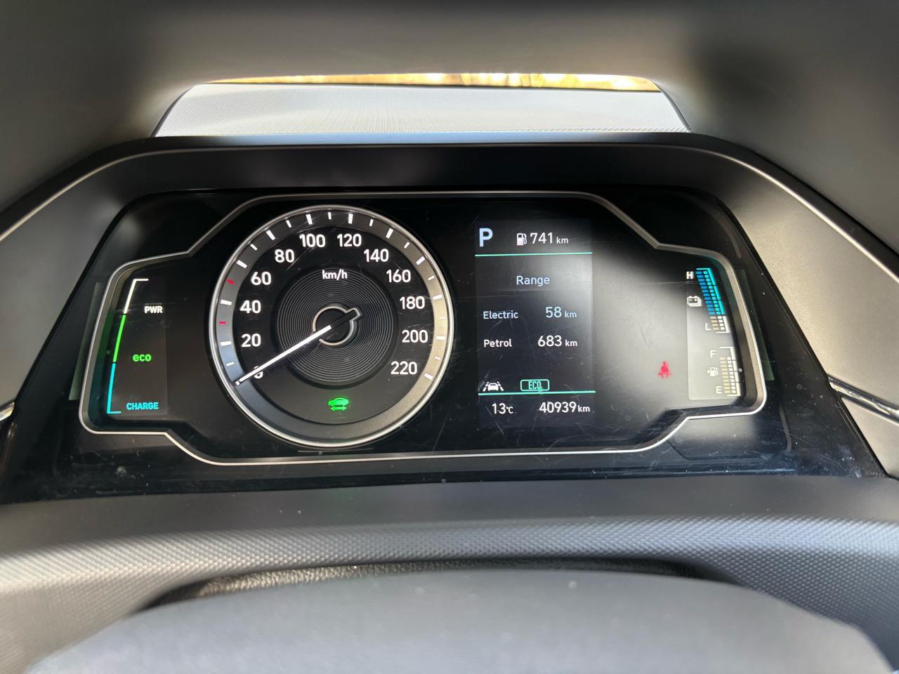image-12, 2022 Hyundai Ioniq Phev at Christchurch