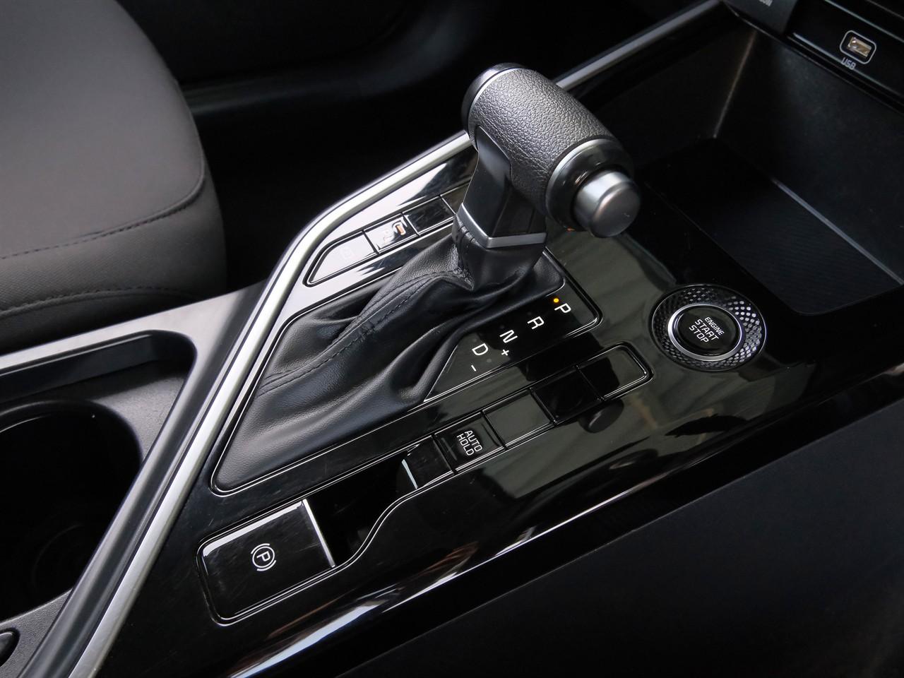 image-12, 2023 Kia Niro Light 1.6lt Hybrid 'NZ New' at Christchurch