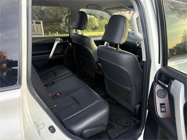 image-10, 2017 Toyota Land Cruiser Prado VX 2.8D 6AT 4WD SUV at Waimakariri